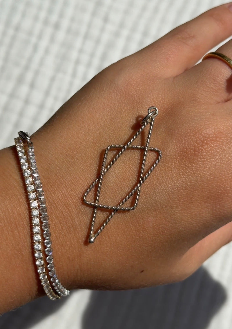 Pre-loved sterling silver Star of David pendant with white stone inlay – photo 2