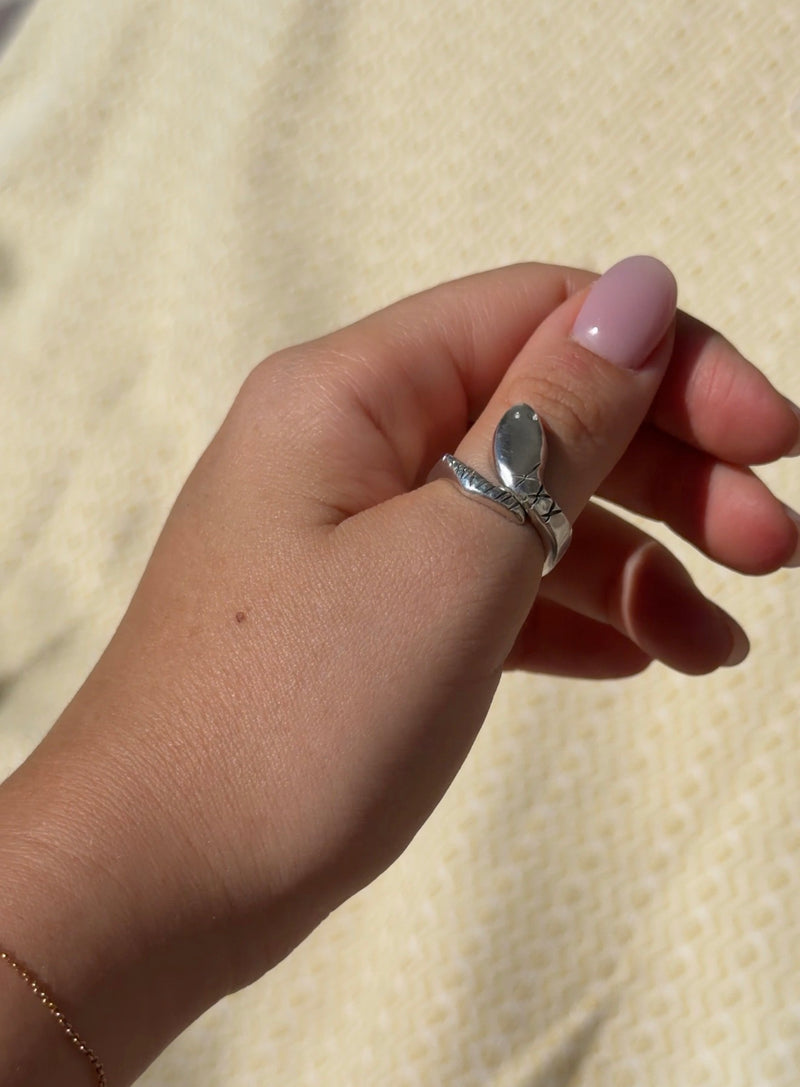 Pre-loved sterling silver bold snake ring – photo 4